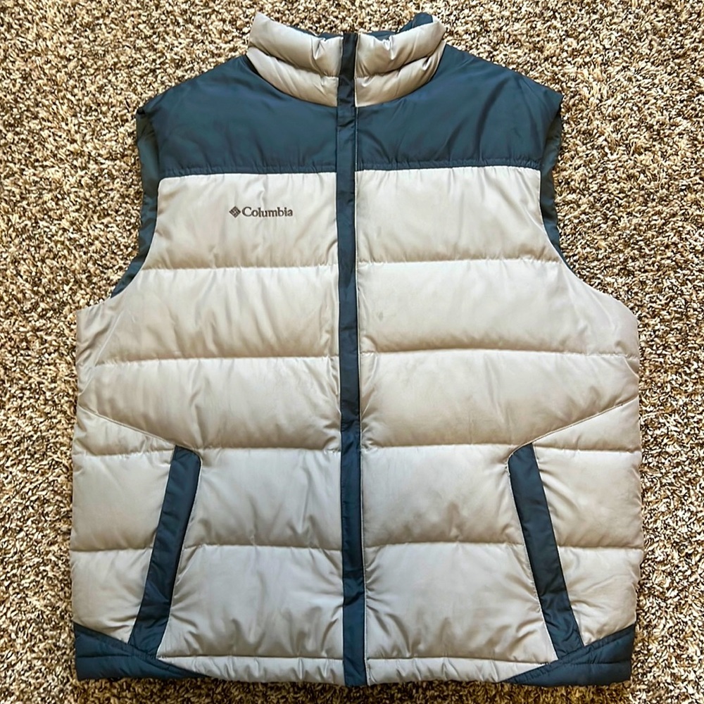 Columbia Men’s Puffer Vest